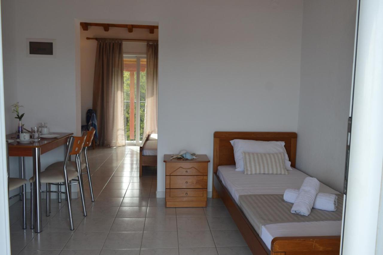 Rania Studios Skiathos-Stadt Exterior foto