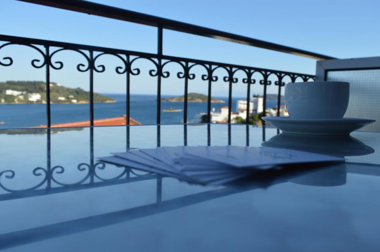 Rania Studios Skiathos-Stadt Exterior foto