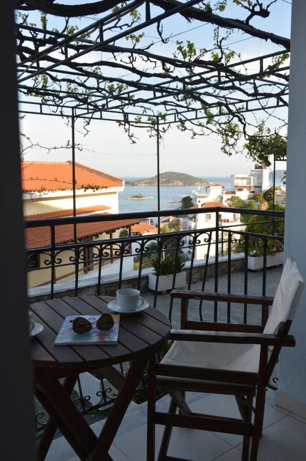 Rania Studios Skiathos-Stadt Exterior foto